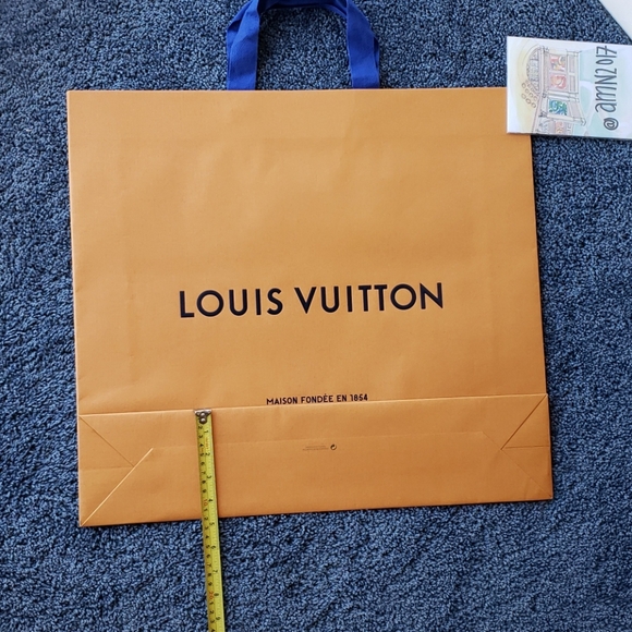 Huge GIANT Louis Vuitton Shopping Bag HUGE size - Picture 3 of 5